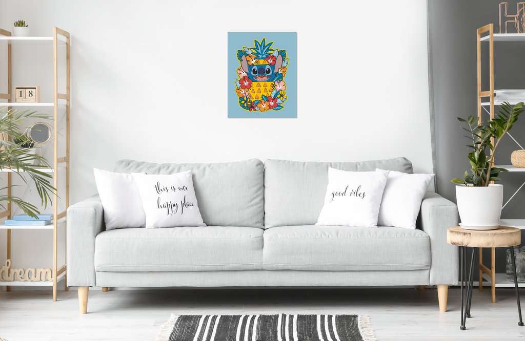 CreArt Ravensburger Disney Stitch, peinture par numéros 24 x 30 cm avec Stitch dans un ananas entouré de fleurs tropicales.