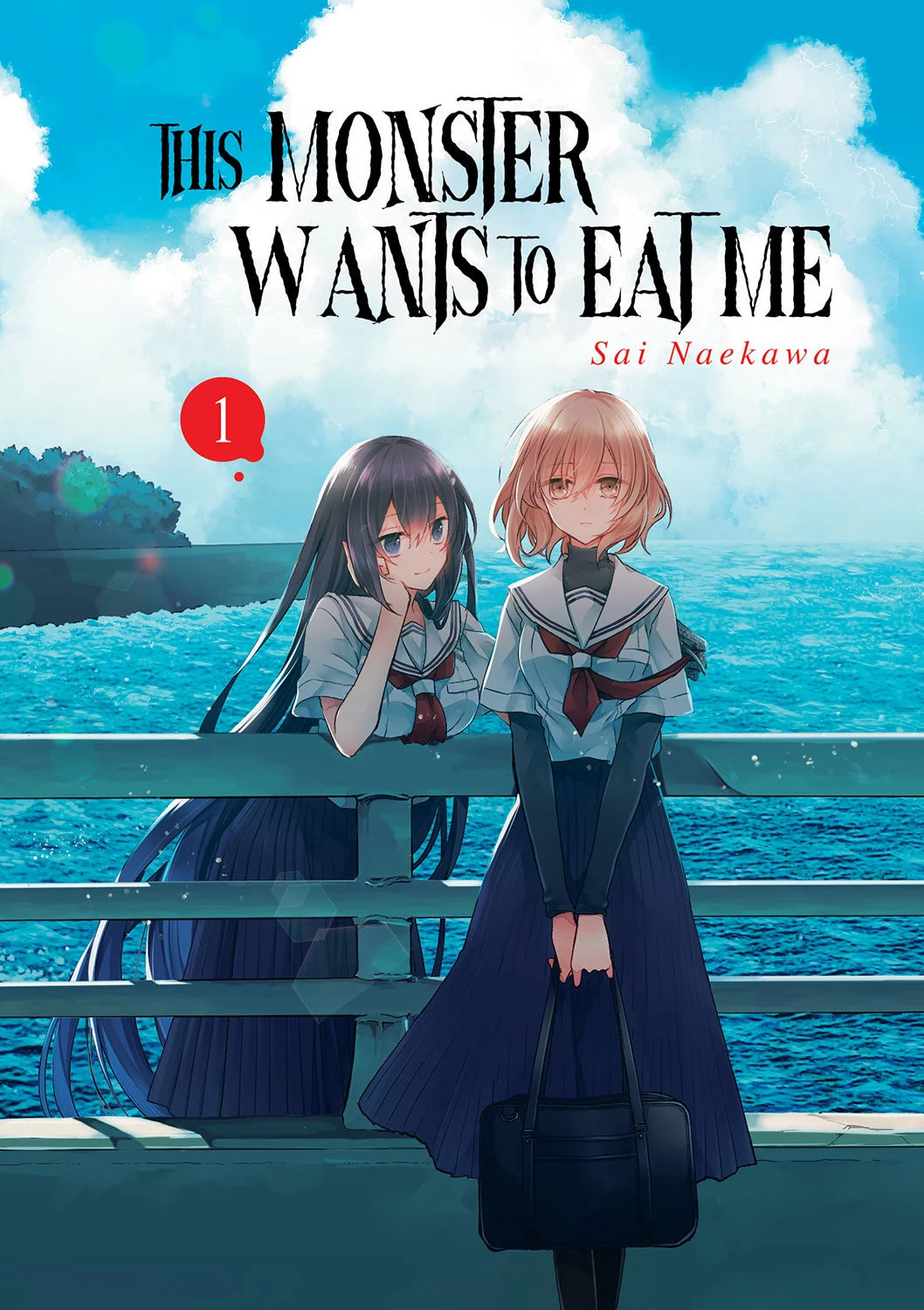 This Monster Wants to Eat Me Tome 1, avec deux lycéennes en uniforme sur un pont au bord de la mer. L'une regarde fixement l'autre avec un sourire ambigu, créant une atmosphère inquiétante sous un ciel lumineux.