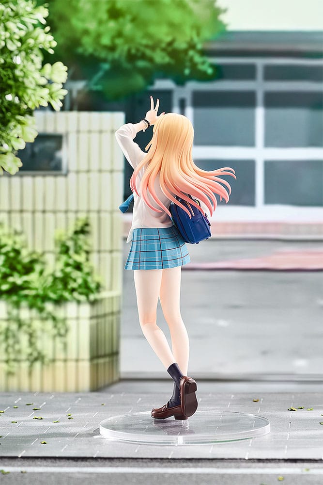 Figurine Pop Up Parade de Marin Kitagawa en tenue scolaire – My Dress-Up Darling – 19 cm