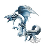 Yu Gi Oh! Duel Monsters Blue Eyes White Dragon