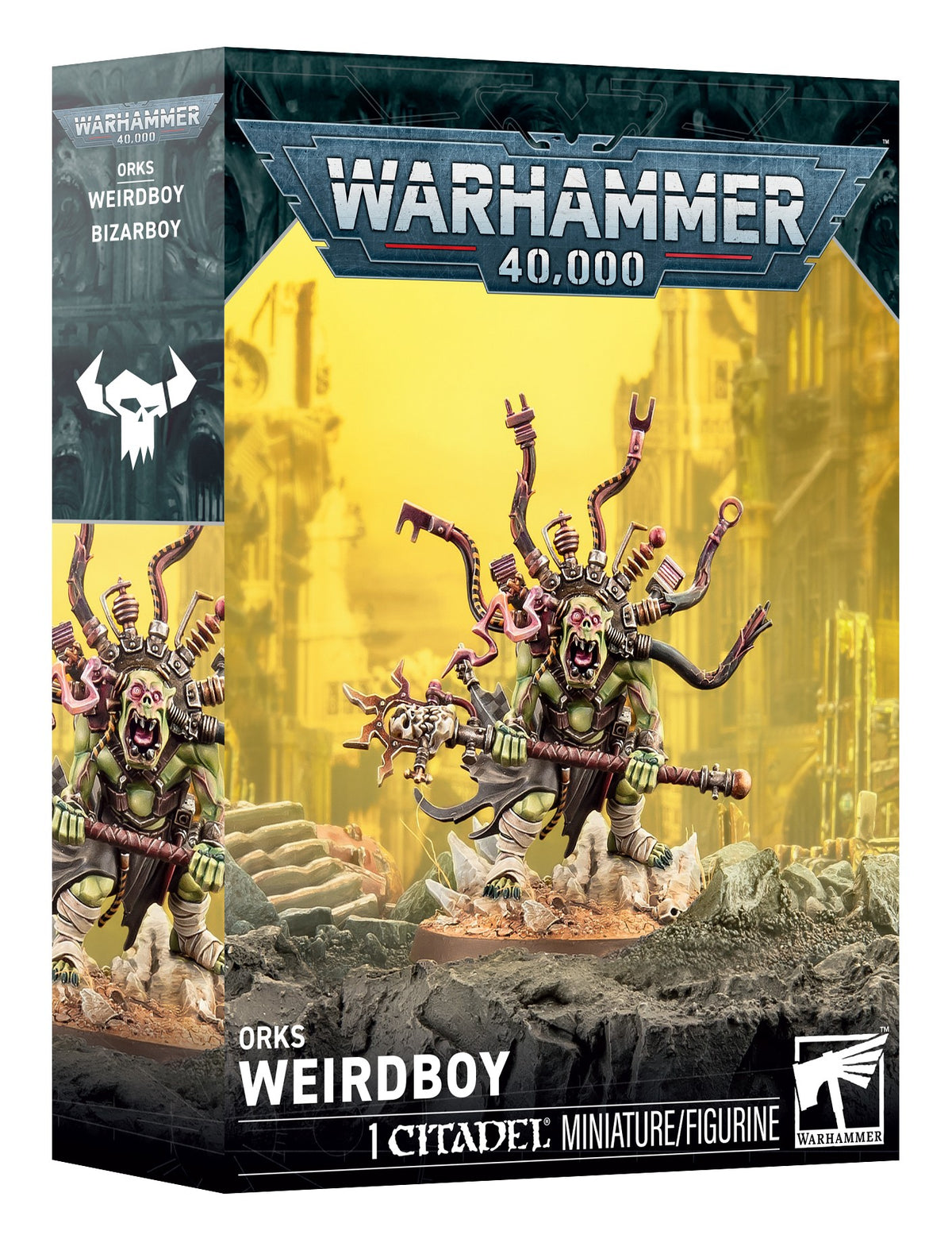 Figurine Warhammer 40,000 Orks Bizarboy, psyker ork avec bâton, câbles et équipement étrange sur socle décoré.